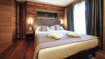 Hotel Excelsior Planet