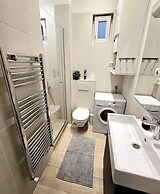 Tesla Boutique Apartments & Rooms