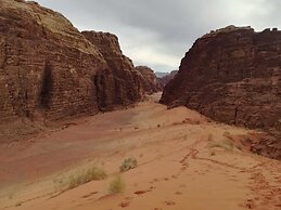 Bedouin Host Camp