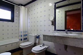 Hotel Rural Hojaranzos