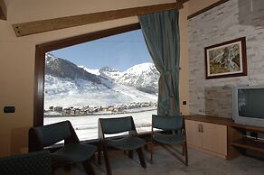 Chalet Garden