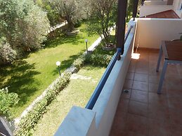 Kripis House