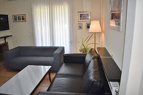 Kripis House