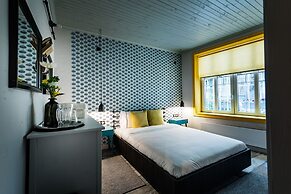 5 Vintage Guest House