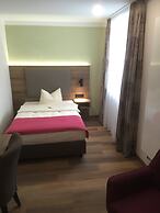 Hotel Bauer garni