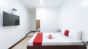 RedDoorz @ San Antonio Makati