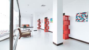 RedDoorz @ San Antonio Makati