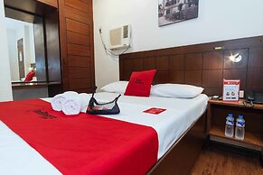 RedDoorz @ San Antonio Makati