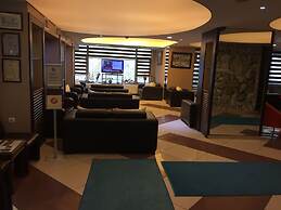 Cimenler Otel