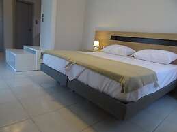 Cosmos Apartments