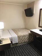 CaRry Hotel