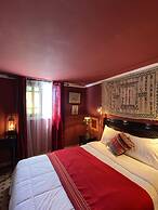 Riad Jean Claude