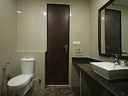 OYO 8095 Hotel Taj Castle