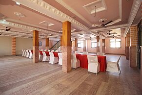 OYO 4816 Hotel Ganpati Plaza