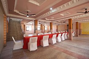 OYO 4816 Hotel Ganpati Plaza