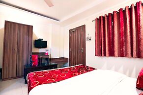 OYO 4126 C T Palace