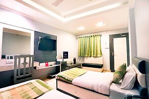 OYO 4126 C T Palace