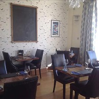 Min Y Mor Hotel