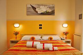 Hotel Monica