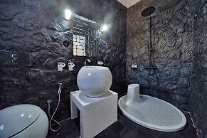 Amo Suites & Spa