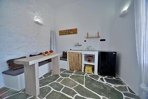 Amo Suites & Spa