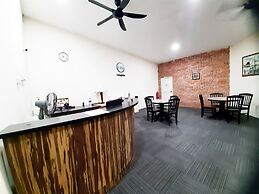 MN Ferringhi Inn
