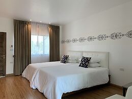 Phetcharat Grand Hotel Maesot