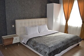 Artura Suite