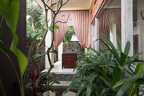 Alam Pracetha Bali