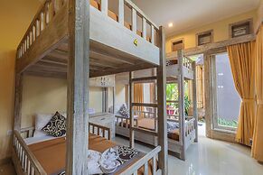 Alam Pracetha Bali