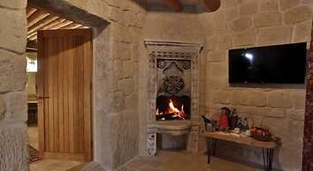 Nox Cave Hotel