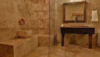 Nox Cave Hotel