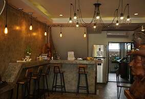T2B Home - Adults Only - Hostel
