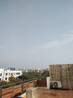 Golden Palm Suites