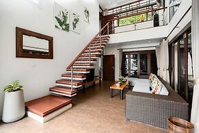 The Emerald Beach Villa 4
