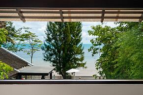 The Emerald Beach Villa 4
