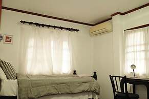 Tiptopthai House