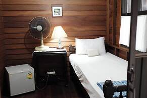 Tiptopthai House