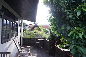 Tiptopthai House