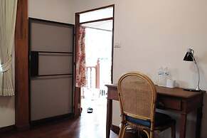 Tiptopthai House
