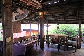 Tiptopthai House