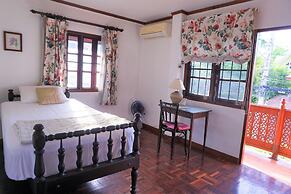 Tiptopthai House
