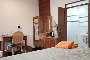 Tiptopthai House