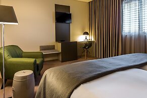 4615 Hotel