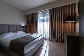4615 Hotel