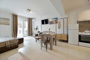 Alekos Apartments 1
