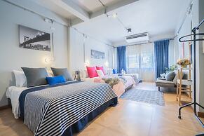 Warm Hostel