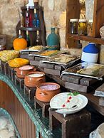 Hayat Zaman Hotel & Resort