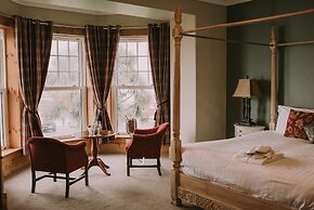 The Royal Valentia Hotel