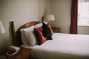 The Royal Valentia Hotel